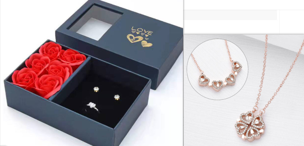 Collier trèfle à quatre feuilles magnétique – vue 3