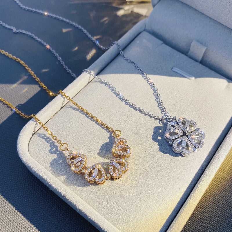 Collier trèfle à quatre feuilles magnétique – vue 1