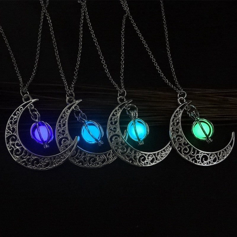 Collier lune en pierre lumineuse – vue 2