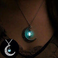 Collier lune en pierre lumineuse – vue 1
