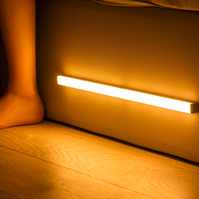 Barre lumineuse LED à détecteur de mouvement
